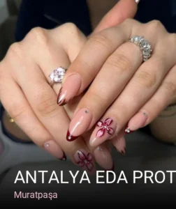 Muratpaşa Antalya Eda Protez Tırnak - Nail Art — Protez Tırnak