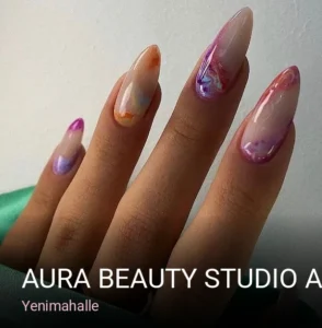 Yenimahalle Aura Beauty Studio Ankara - Protez Tırnak Eryaman - Nail Art Kalıcı Oje Güzellik Salonu — Cilt Bakımı