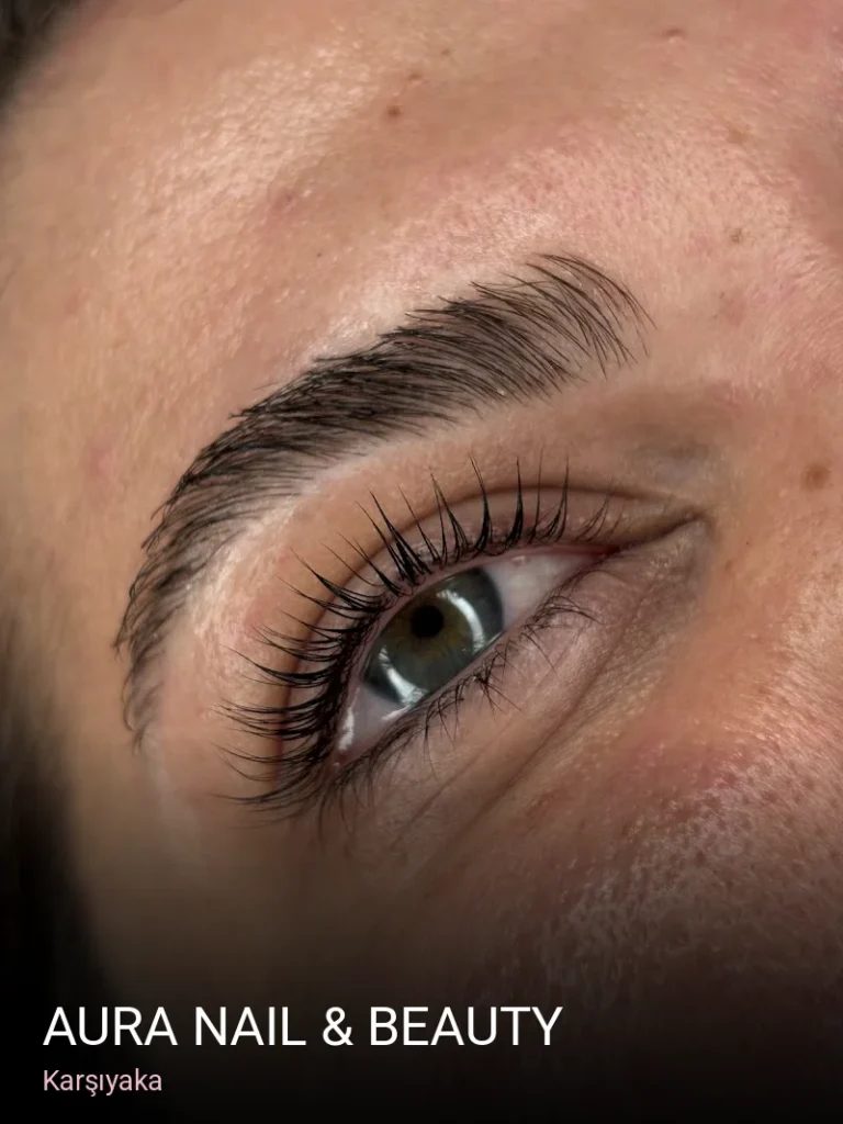 Karşıyaka Aura NAIL & BEAUTY — Manikür, Pedikür, Cilt Bakımı