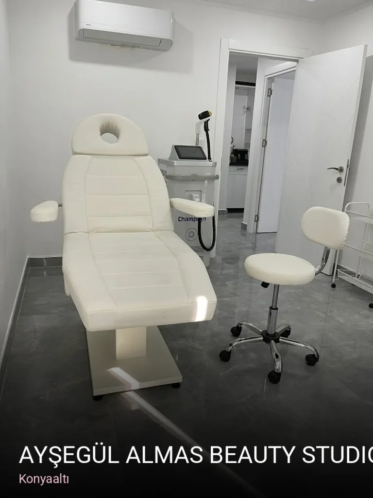 Konyaaltı Ayşegül Almas Beauty Studio - Güzellik Salonu — Manikür, Pedikür, Cilt Bakımı