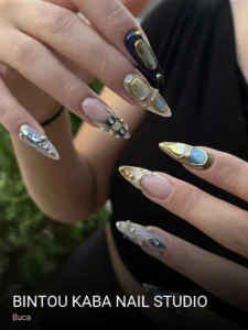 Buca Bintou Kaba Nail Studio — Kalıcı Oje