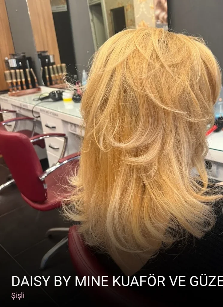 Şişli Daisy By Mine Kuaför ve Güzellik Salonu — Saç Bakımı, Keratin, Protez Tırnak