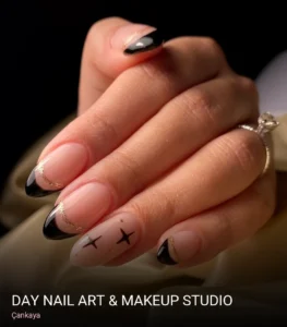 Çankaya DAY Nail Art & MakeUp Studio — Protez Tırnak