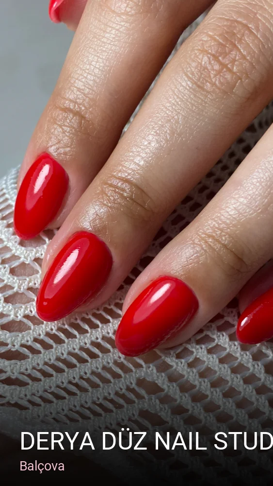 Balçova Derya Düz Nail Studio — Manikür, Pedikür, Cilt Bakımı