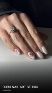 Karabağlar Duru nail art studio — Protez Tırnak