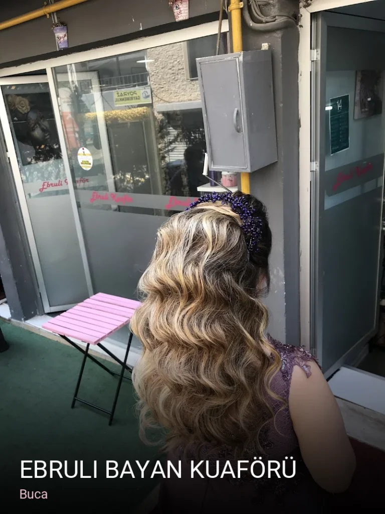 Buca Ebruli Bayan kuaförü — Saç Bakımı, Keratin