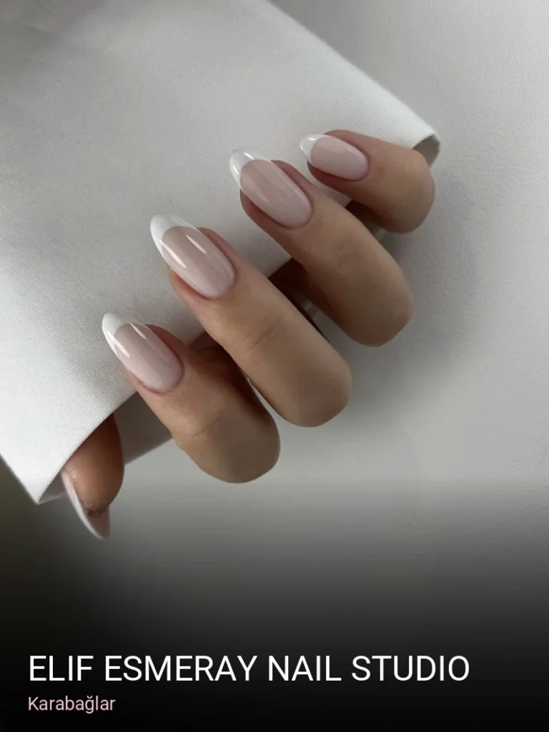 Karabağlar Elif Esmeray nail studio — Manikür, Pedikür, Cilt Bakımı