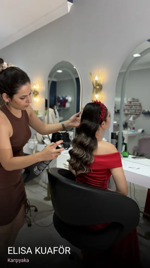 Karşıyaka Elisa Kuaför — Saç Bakımı, Keratin