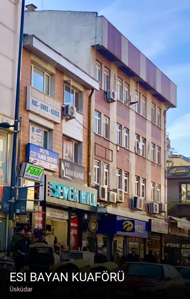 Üsküdar Esi Bayan Kuaförü — Saç Bakımı, Keratin