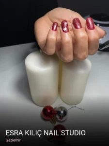 Gaziemir Esra Kılıç Nail Studio — Manikür