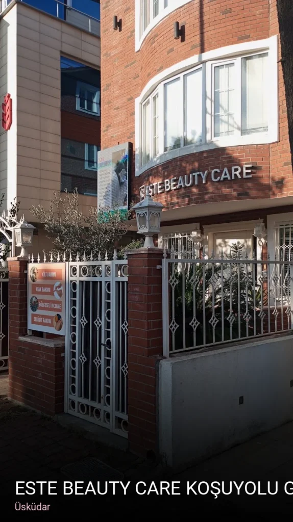 Üsküdar Este Beauty Care Koşuyolu Güzellik Merkezi — Manikür, Pedikür, Cilt Bakımı