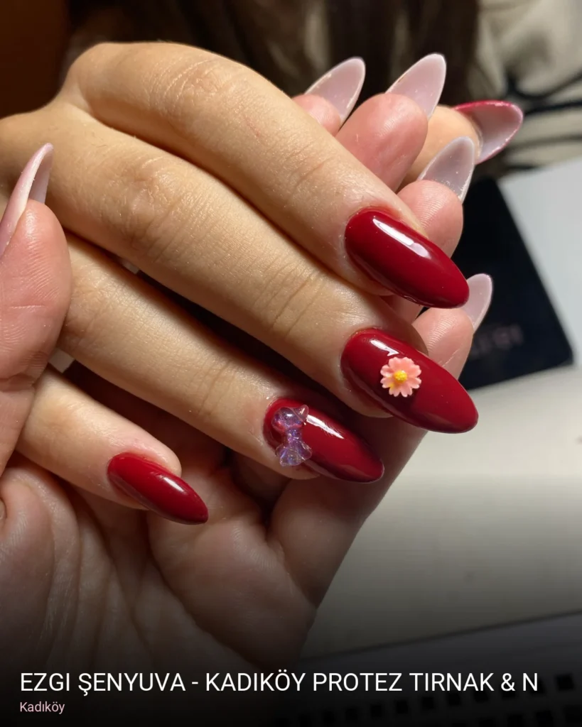 Kadıköy Ezgi Şenyuva - Kadıköy Protez Tırnak & Nail Art — Manikür, Pedikür, Cilt Bakımı
