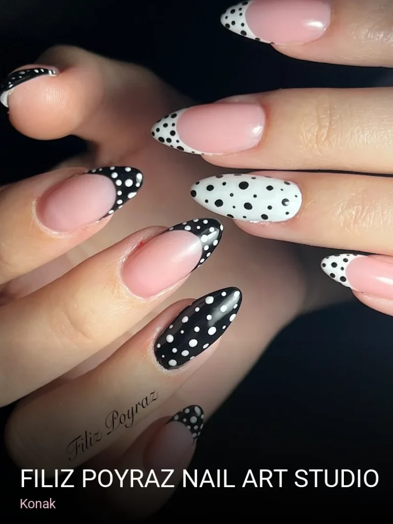 Konak Filiz Poyraz Nail Art Studio — Manikür, Pedikür, Protez Tırnak