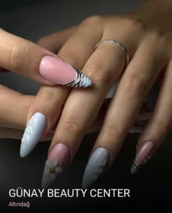 Altındağ Günay Beauty Center — Kalıcı Oje