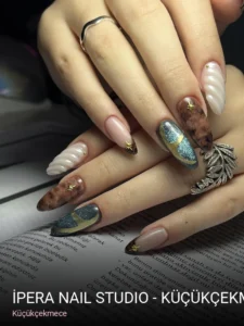 Küçükçekmece İpera Nail Studio - Küçükçekmece Protez Tırnak — Protez Tırnak