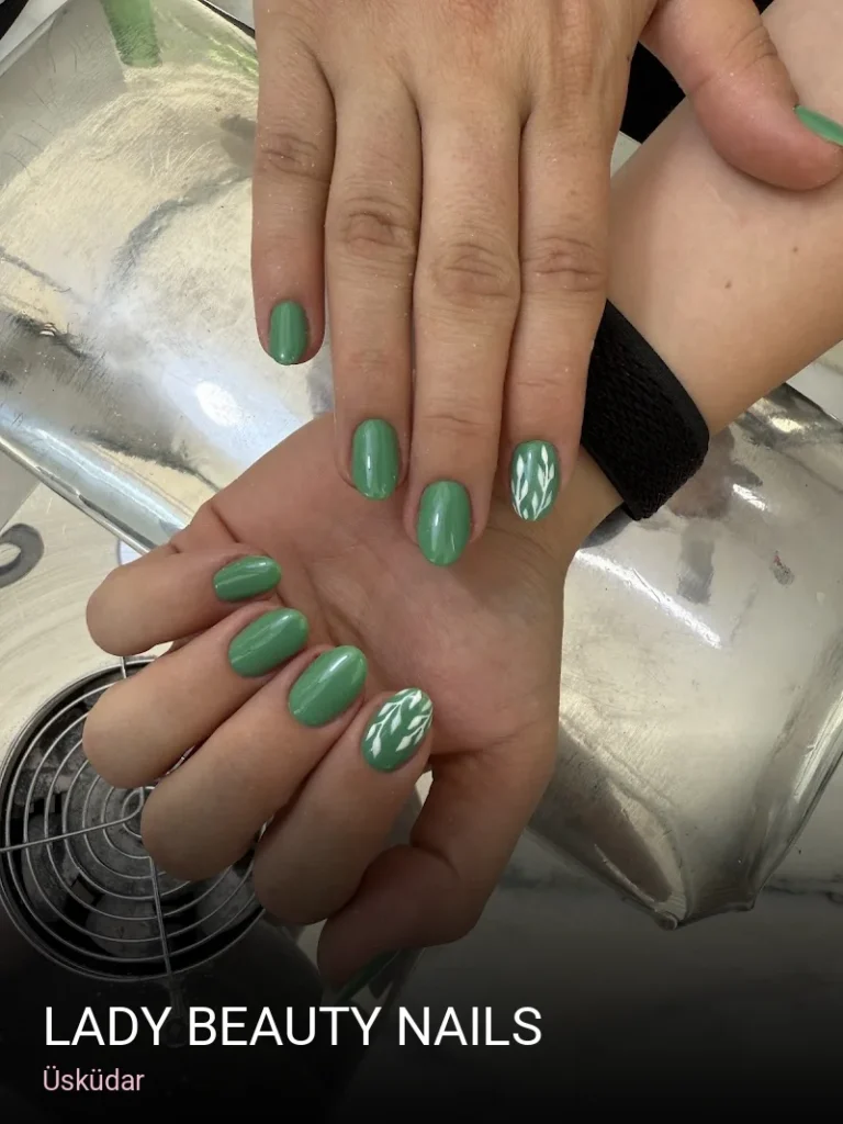 Üsküdar Lady Beauty Nails — Manikür, Pedikür, Cilt Bakımı