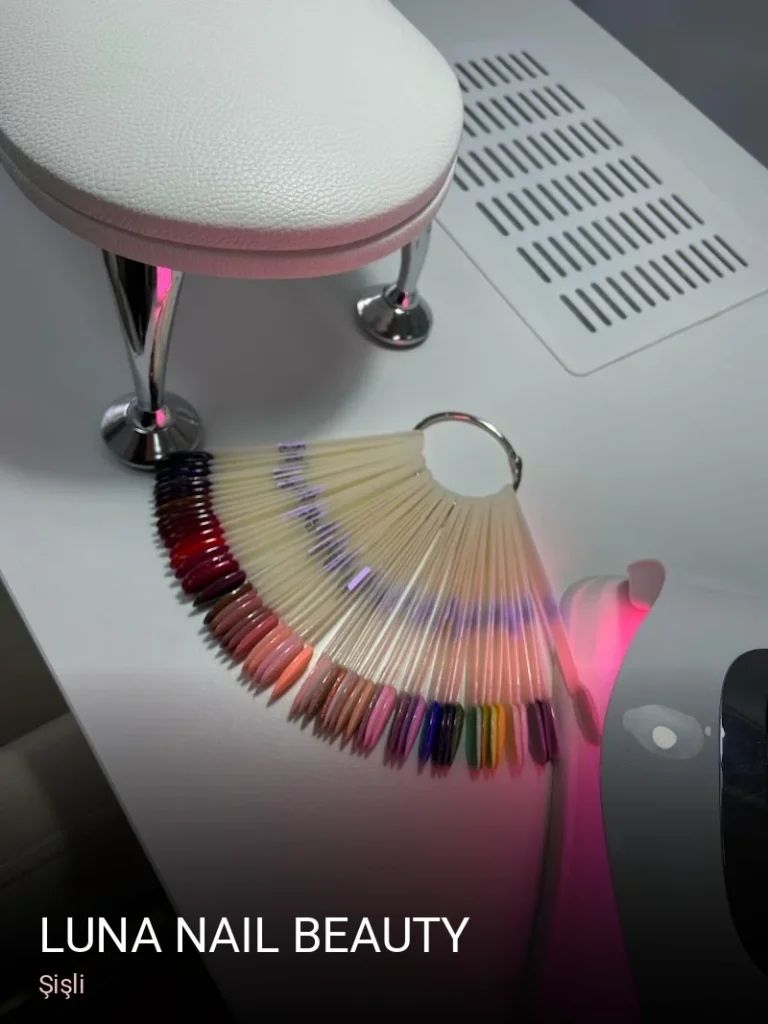 Şişli Luna Nail Beauty — Manikür, Pedikür, Cilt Bakımı