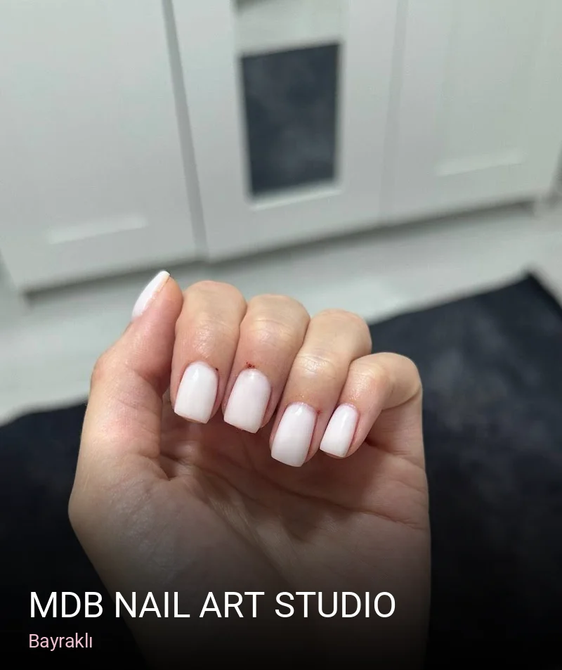 Bayraklı Mdb Nail art studio — Manikür, Pedikür, Cilt Bakımı