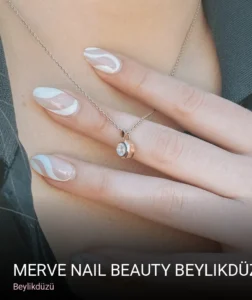 Beylikdüzü Merve Nail Beauty Beylikdüzü Protez Tırnak Salonu — Pedikür