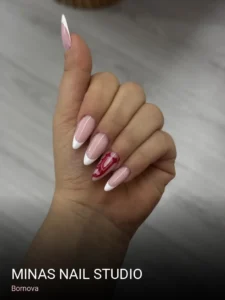 Bornova Minas Nail Studio — Pedikür