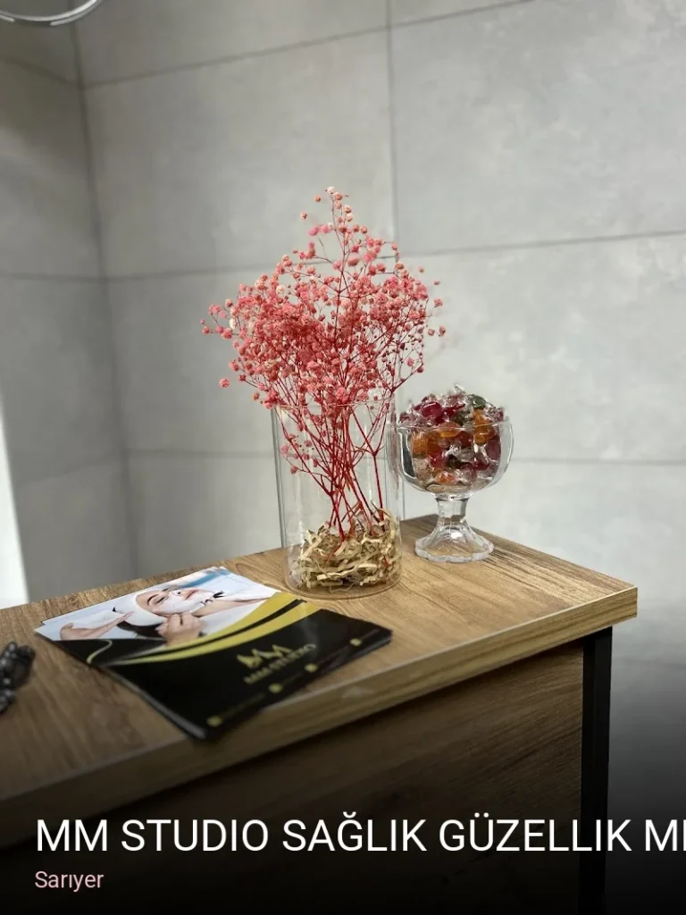 Sarıyer MM Studio Sağlık Güzellik Merkezi — Manikür, Pedikür, Cilt Bakımı