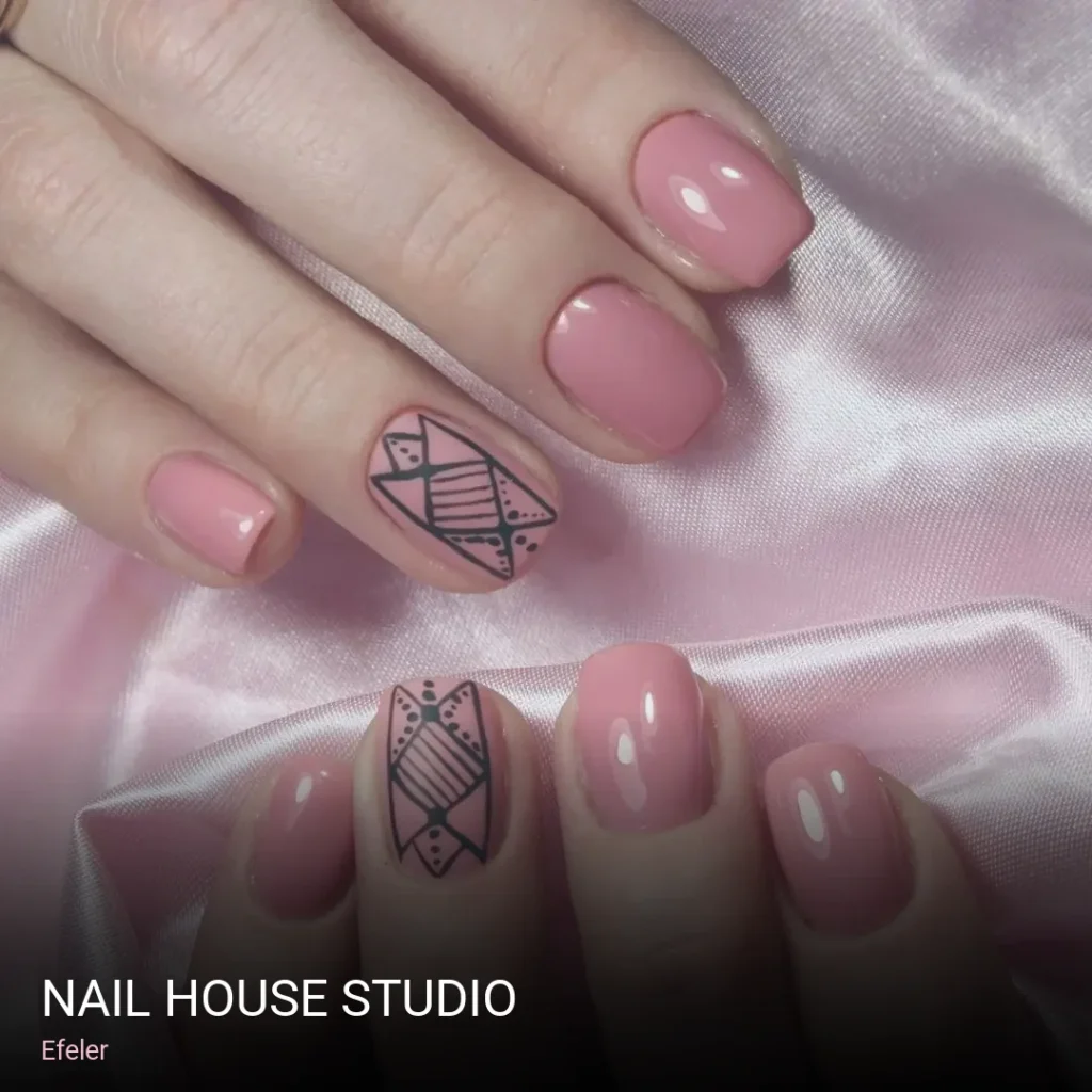 Efeler Nail House Studio — Manikür, Pedikür, Protez Tırnak