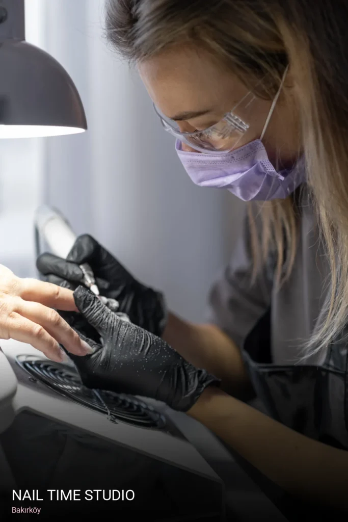Bakırköy Nail Time Studio — Manikür, Pedikür, Protez Tırnak