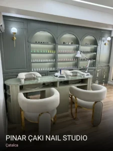 Çatalca Pınar Çakı Nail Studio — Protez Tırnak