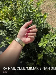 Efeler Ra Nail Club/Mimar Sinan Şube — Kalıcı Oje