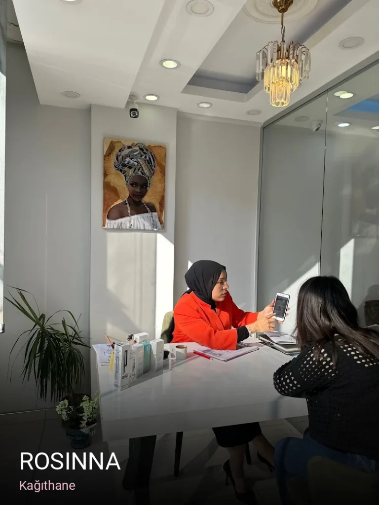 Kağıthane Rosinna — Manikür, Pedikür, Cilt Bakımı