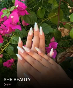 Çeşme Shr beauty — Cilt Bakımı