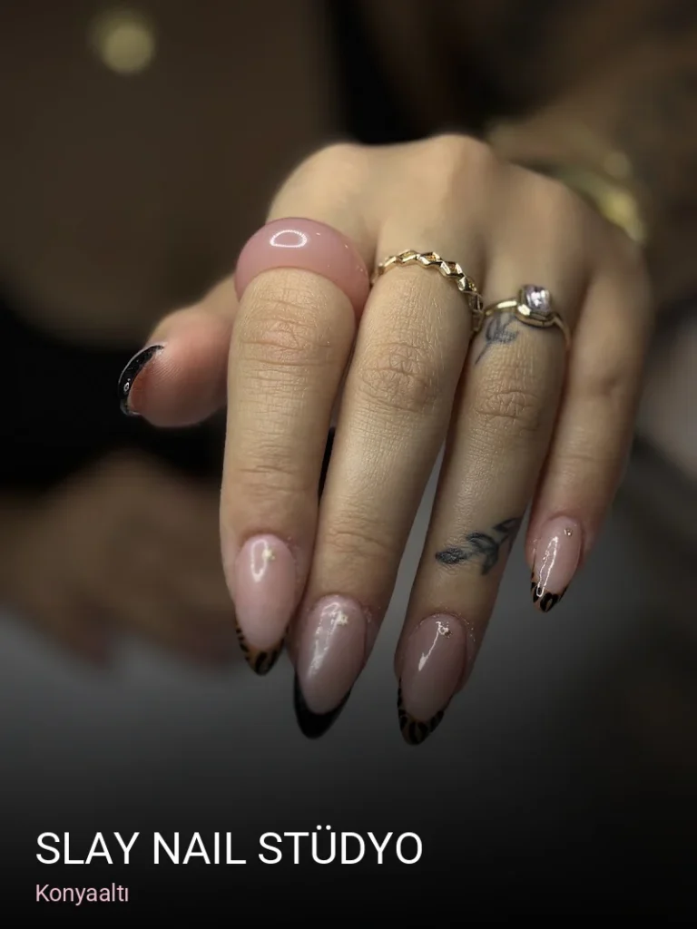 Konyaaltı Slay Nail Stüdyo — Manikür, Pedikür, Cilt Bakımı
