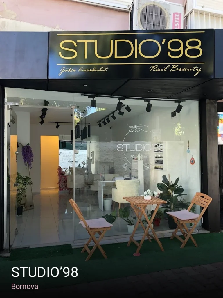 Bornova Studio’98 — Manikür, Pedikür, Protez Tırnak