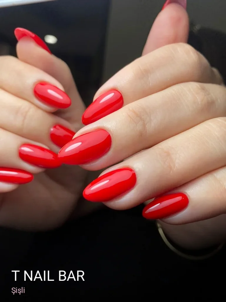 Şişli T nail bar — Manikür, Pedikür, Protez Tırnak