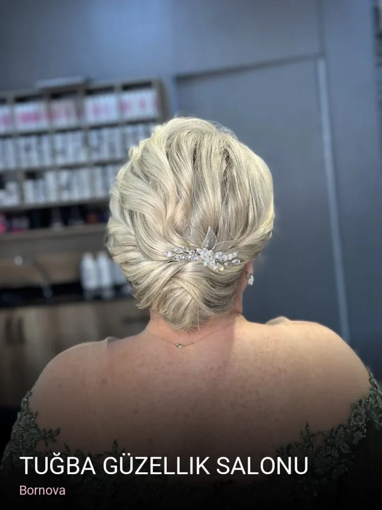 Bornova Tuğba Güzellik Salonu — Saç Bakımı, Keratin