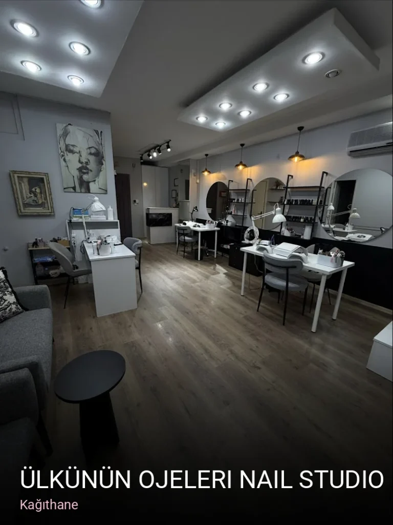 Kağıthane Ülkünün Ojeleri Nail Studio — Manikür, Pedikür, Protez Tırnak