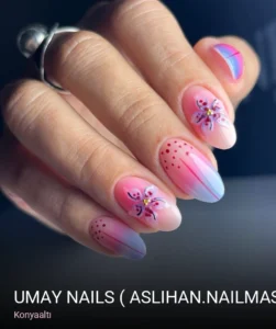 Konyaaltı Umay nails — Manikür