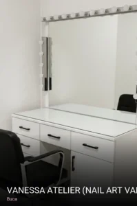 Buca Vanessa Atelier — Protez Tırnak