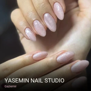Gaziemir Yasemin Nail Studio — Manikür